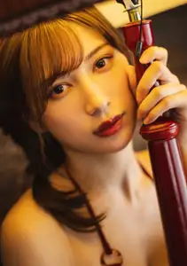 Risa Yukihira's Radiant Summer Moment: Captivating Beauty Under the Sun - image 10