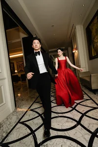 Huong Giang Sparks Romance Rumors with Intimate Photos Featuring Mystery Man - image 6