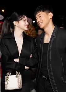 Huong Giang Sparks Romance Rumors with Intimate Photos Featuring Mystery Man - image 5