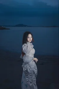 Modern Portraiture: YiTuYu Art Language Vol.7257 Featuring Lin Lang - image 13