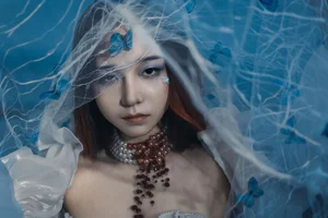 Modern Portraiture: YiTuYu Art Language Vol.7257 Featuring Lin Lang - image 4