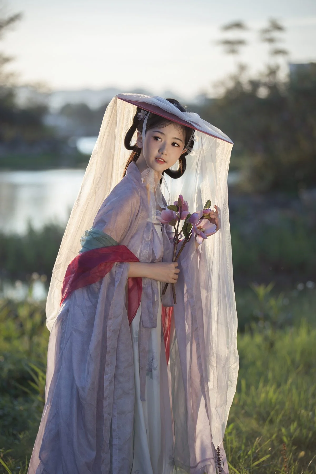 Elegant Artistic Portraiture in Art Language Vol.4701 featuring Suan La Tang Er