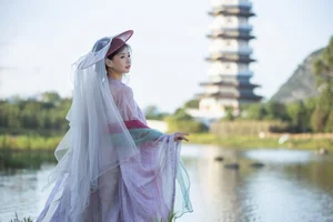 Elegant Artistic Portraiture in Art Language Vol.4701 featuring Suan La Tang Er - image 2
