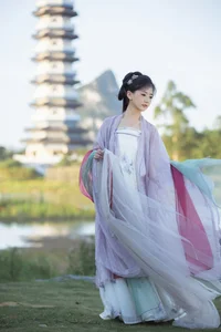 Elegant Artistic Portraiture in Art Language Vol.4701 featuring Suan La Tang Er - image 6