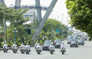 Security and Splendor: Hanoi Prepares for President Putin’s Visit with Elite Supercar Convoy - image 4