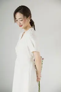 Zhou Xu Xu: Pure Beauty with Flowers in the Enchanting YiTuYu Vol.8758 Collection - image 11