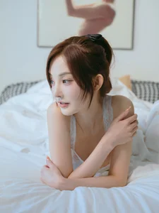 YiTuYu Art Language Vol.8016 Featuring the Elegant Wen Wen Zi Photography Series - image 17