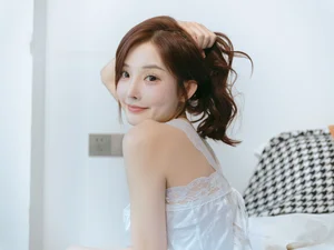 YiTuYu Art Language Vol.8016 Featuring the Elegant Wen Wen Zi Photography Series - image 29