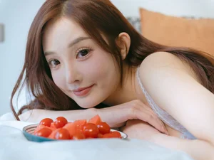 YiTuYu Art Language Vol.8016 Featuring the Elegant Wen Wen Zi Photography Series - image 15