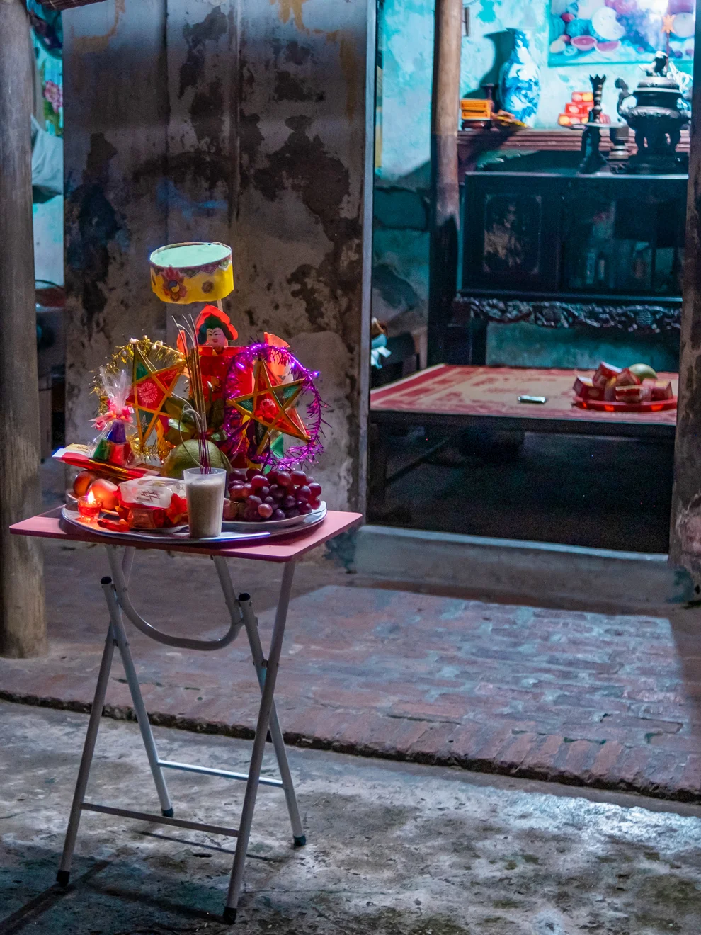 Traditional Mid-Autumn Celebrations in Suburban Hanoi