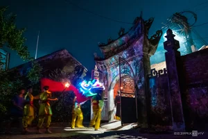 Traditional Mid-Autumn Celebrations in Suburban Hanoi - image 9