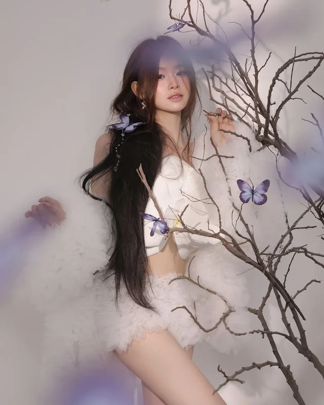 Stunning High-Definition Photo Series Released by Viral Social Media Influencer