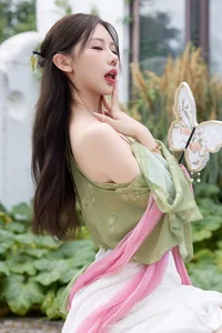 Ethereal Elegance: Capturing the Timeless Grace of Yin Tian Tian Sunny in Shanghai - image 7