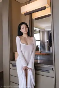 An Ran's Elegant White Dress XiuRen No.10747 Captivating Serenity in Natural Light. - image 34