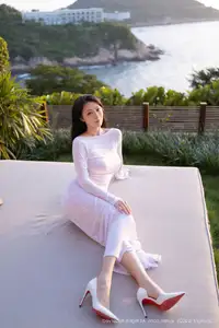 An Ran's Elegant White Dress XiuRen No.10747 Captivating Serenity in Natural Light. - image 29