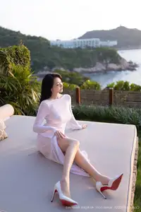 An Ran's Elegant White Dress XiuRen No.10747 Captivating Serenity in Natural Light. - image 8