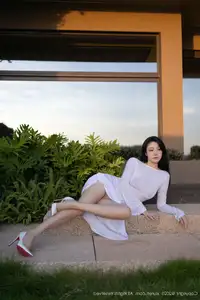 An Ran's Elegant White Dress XiuRen No.10747 Captivating Serenity in Natural Light. - image 31