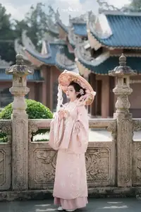 Pink Grace - Captivating Elegant Asian Traditional Beauty - image 1