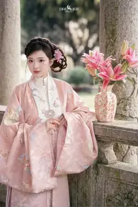 Pink Grace - Captivating Elegant Asian Traditional Beauty - image 6