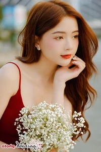 Exploring the Style and Rise of Le Ly Lan Huong: From Viral ID Card Sensation to Modern Fashion Icon - image 12