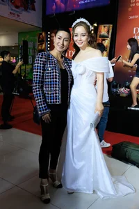 Mai Thu Huyền and Maya Dazzle in a Glamorous Style Face-Off at Recent High-Profile Event - image 3