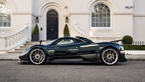 Ultimate 4K Supercar Gallery: The World’s Most Stunning High-Performance Vehicles - image 21