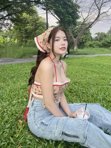 Captivating Charm: Exploring the Rise of Thai Beauty and Modern Fashion Influencers in Global Media - image 0