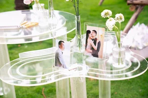 Stunning Wedding Decor Featuring 5 Tons of Fresh Flowers by Ho Quynh Huong - image 8