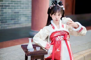 Art Language Vol.7362: Exploring the Ethereal Aesthetic of Xiao Xiao Yu - image 15