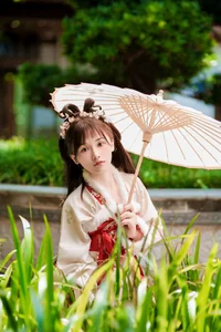 Art Language Vol.7362: Exploring the Ethereal Aesthetic of Xiao Xiao Yu - image 8