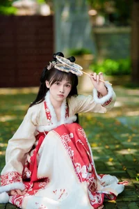 Art Language Vol.7362: Exploring the Ethereal Aesthetic of Xiao Xiao Yu - image 14