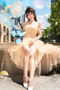Coser Hane Ame Shines in Her 2025 Birthday Dress Captivating Elegance and Alluring Charm! - image 10