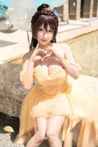 Coser Hane Ame Shines in Her 2025 Birthday Dress Captivating Elegance and Alluring Charm! - image 18