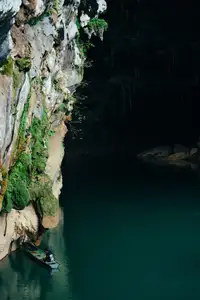 Explore Sebangfai River Cave: Majestic Beauty on Vietnam-Laos Border - image 4