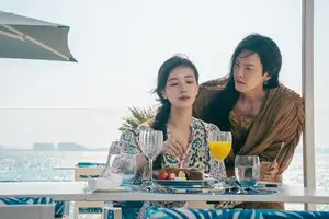 Suzy: Natural Beauty Captivating Hearts, Recalling the Viral West Lake Moment - image 1