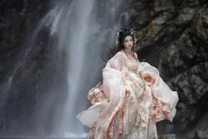 Whimsical Aesthetic in YiTuYu Art Language Vol.6314: Qi Luo Sheng De Xiao Su Su - image 17