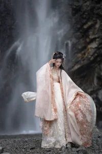 Whimsical Aesthetic in YiTuYu Art Language Vol.6314: Qi Luo Sheng De Xiao Su Su - image 25