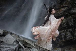 Whimsical Aesthetic in YiTuYu Art Language Vol.6314: Qi Luo Sheng De Xiao Su Su - image 4