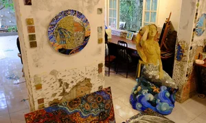 Creative Mosaic Art Workshops in Ho Chi Minh City Coffee Shops - image 1