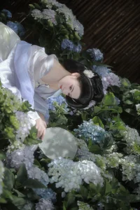 Elegant Portraiture: YiTuYu Art Language Vol.7079 Featuring Yu Jin - image 0