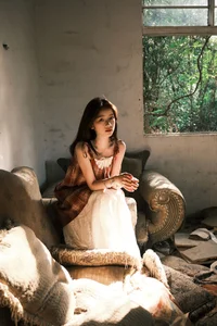 YiTuYu Art Language Vol.7460 Featuring To Xiao Bei: Elegant Portrait Photography - image 17