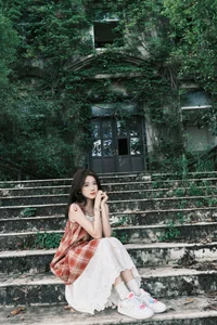 YiTuYu Art Language Vol.7460 Featuring To Xiao Bei: Elegant Portrait Photography - image 15
