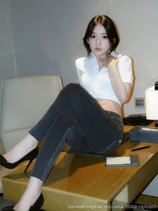 Modern Elegance with Zhi Zhi in XiuRen No.10785: A Chic Office Vibe - image 10