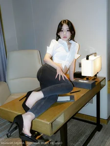 Modern Elegance with Zhi Zhi in XiuRen No.10785: A Chic Office Vibe - image 15