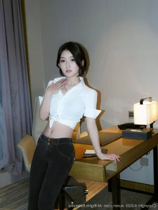 Modern Elegance with Zhi Zhi in XiuRen No.10785: A Chic Office Vibe - image 31