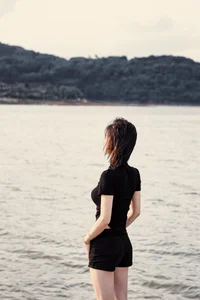Minimalist Elegance in YiTuYu Art Language Vol.4936 Featuring Model Win - image 24