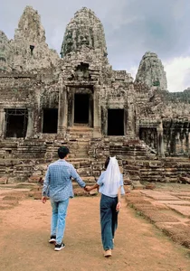 A 14-Day Southeast Asian Wedding Journey: Capturing Romance Across Four Countries - image 1