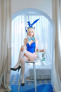 Coser Fa Cai A Xian embodies enchanting Time Bunny Girl in captivating photoshoot - image 4