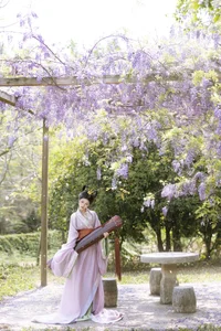 Ethereal Radiance: A Glimpse into Xiao Y’s World of Soft Light and Artistic Fashion - image 11