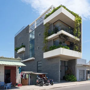 Coastal Luxury: Inside a Breathtaking Ocean-View Dream Home in Vung Tau - image 2